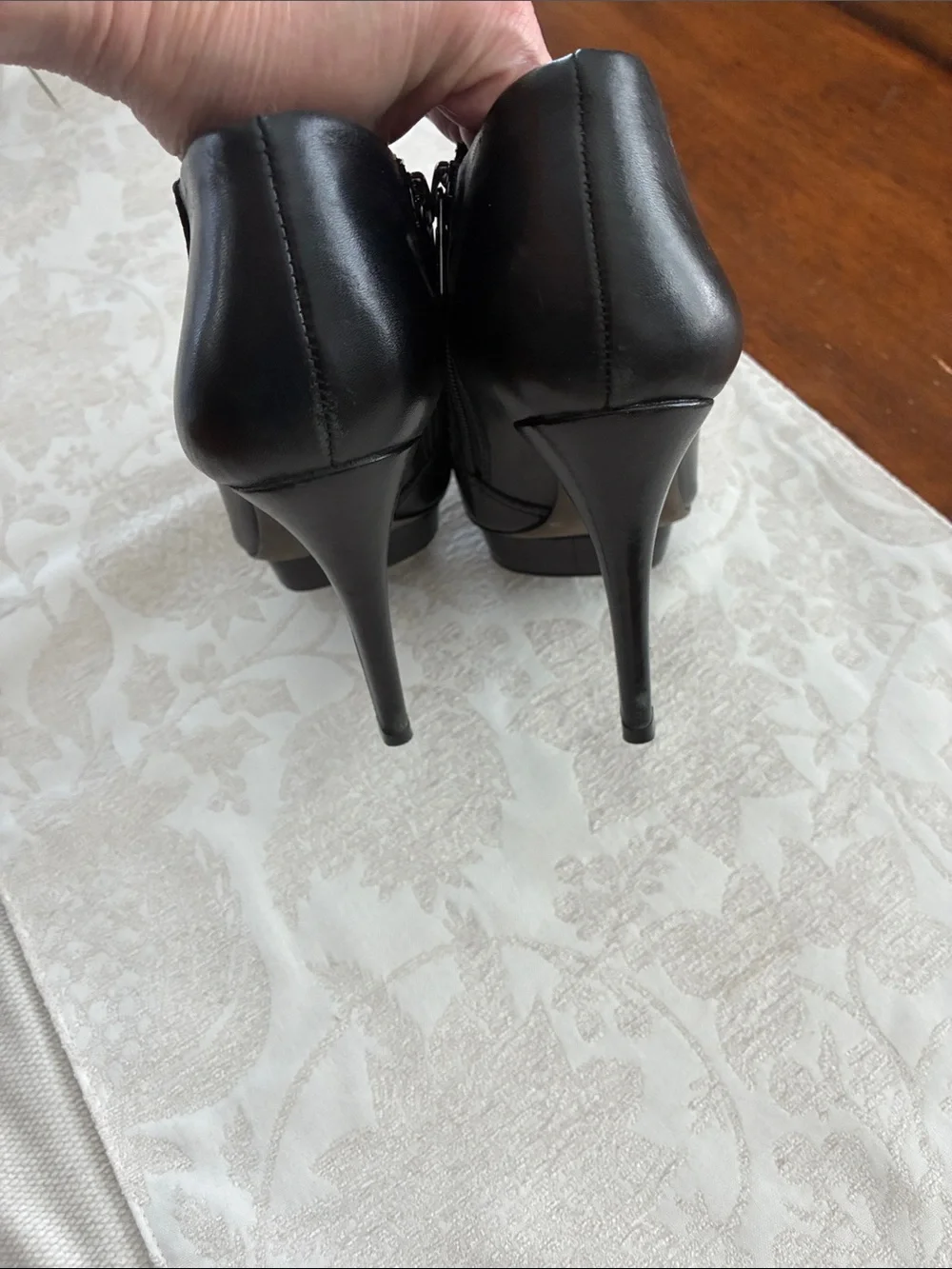 Tory Burch Classic Black Leather High-Heel Ankle Booties with Side Zip